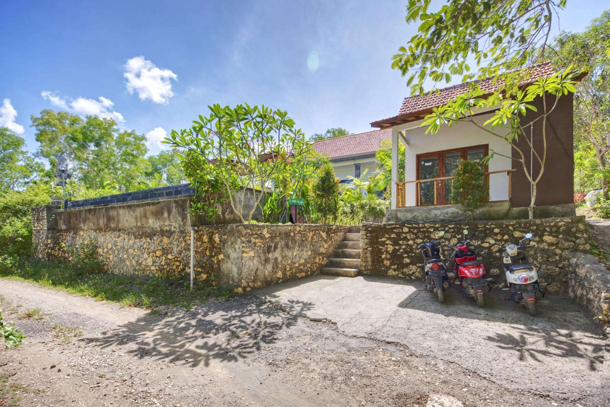 Le Green Village Toyapakeh Exterior photo