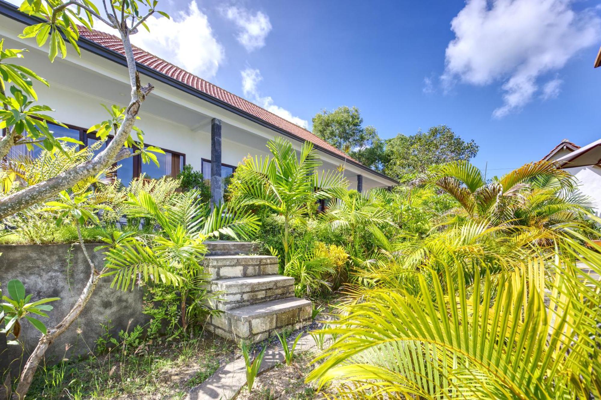 Le Green Village Toyapakeh Exterior photo